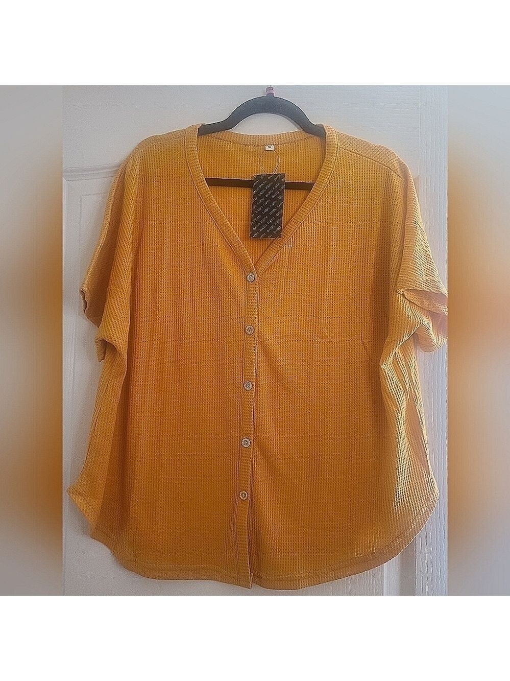 NWT button down waffle knit V-neck top! - Picture 2 of 7